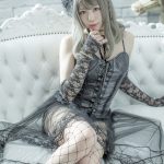 恋桃あみな