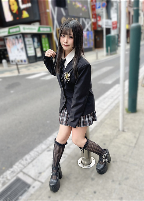 皐月りりあ